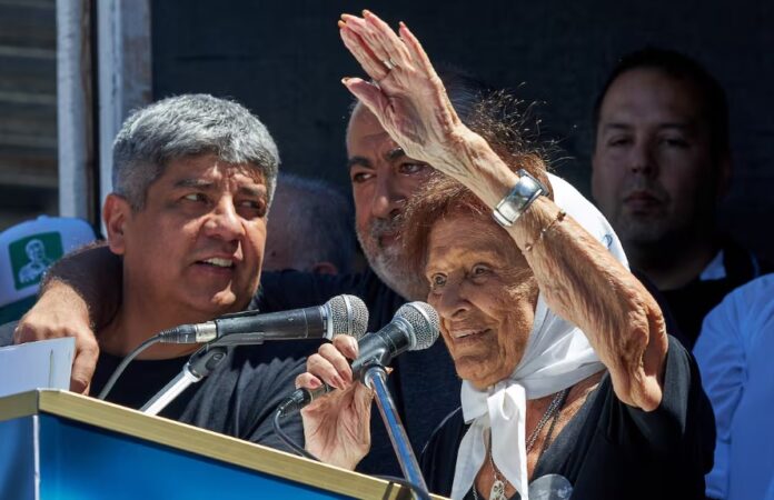 murio-a-los-95-anos-taty-almeida,-presidenta-de-madres-de-plaza-de-mayo