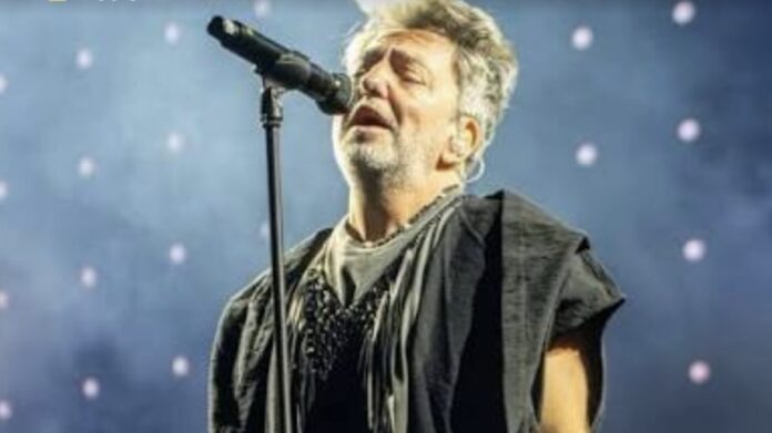 la-brutal-caida-de-adrian-dargelos-en-pleno-show-de-babasonicos