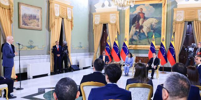 venezuela-aprobo-un-acuerdo-con-el-grupo-americano-general-electric-para-renovar-su-red-electrica