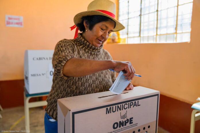 los-partidos-que-no-participen-en-las-elecciones-regionales-en-al-menos-el-30%-de-las-regiones-perderan-su-inscripcion