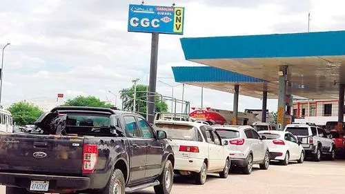 surtidores-de-santa-cruz-operan-al-30%-por-retrasos-en-la-entrega