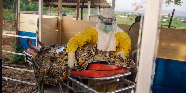 epidemie-d’ebola:-un-mes-despues-del-debut,-le-han-superado-las-200-muertes-en-rdc,-con-una-tasa-de-mortalidad-del-23-%