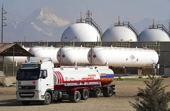 ypfb-garantiza-abastecimiento-de-combustible-en-santa-cruz