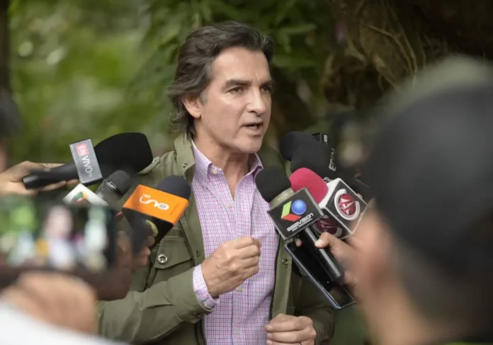 instruyen-el-retiro-de-imagenes-de-autoridades-en-oficinas-municipales
