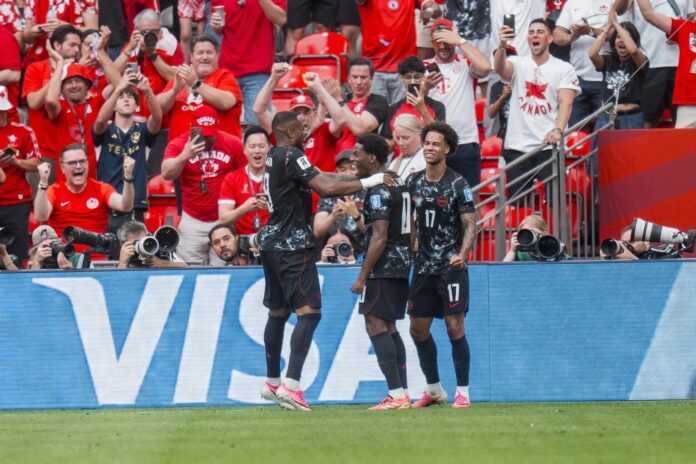 canada-arraso-a-qatar-con-una-goleada-y-sigue-en-pie-para-clasificar-a-la-siguiente-fase-del-mundial