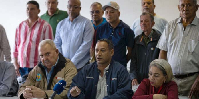 trabajadores-del-sector-electrico-en-venezuela-denuncian-salarios-“denigrantes”-y-severo-colapso-de-la-infraestructura