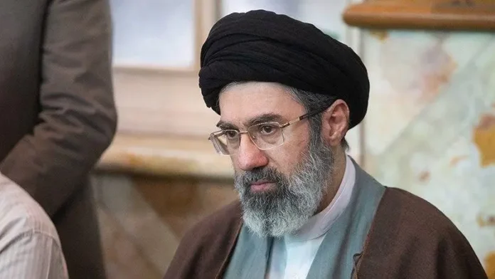 lider-supremo-de-iran-afirma-que-donald-trump-busco-el-acuerdo-de-paz-motivado-por-la-“desesperacion”