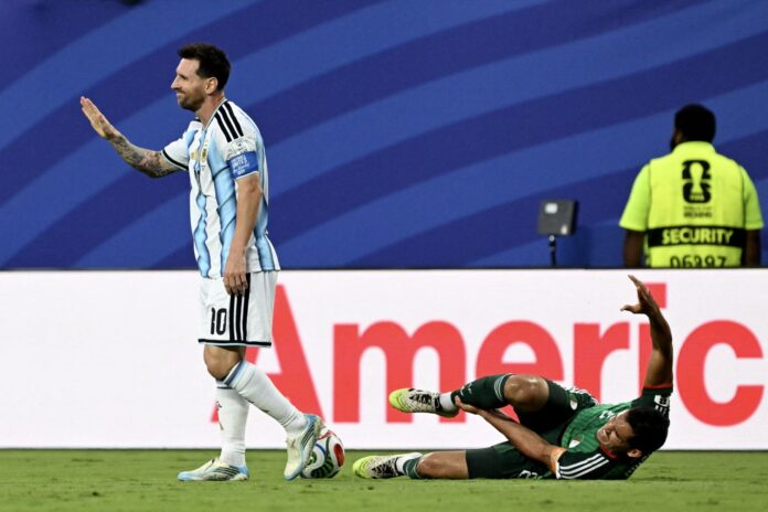 argelia-presenta-una-queja-formal-ante-la-fifa-por-el-arbitraje-frente-a-argentina
