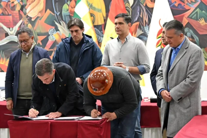 gobierno-y-cob-firman-acuerdo:-se-levantan-los-bloqueos-y-se-restituye-el-orden-en-el-paisrestituye-el-orden-en-el-pais
