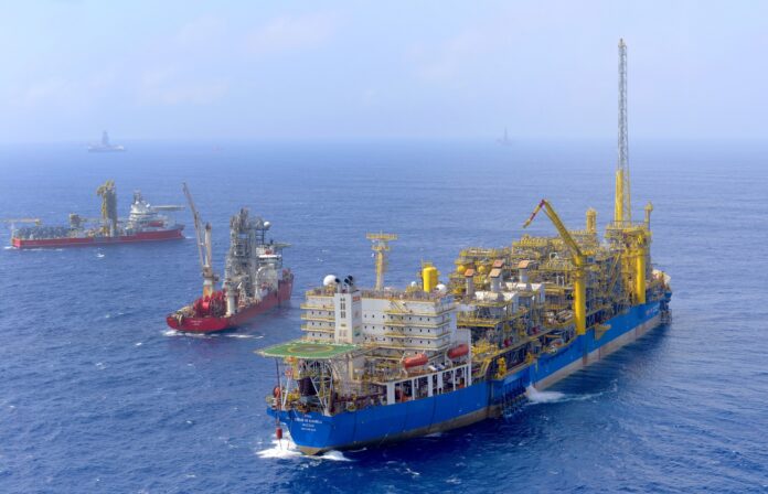 el-sueno-petrolero-de-surinam-se-acerca-cada-vez-mas-a-medida-que-se-le-suma-un-proyecto-de-gas