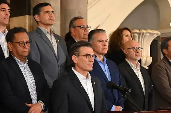 rodrigo-paz:-“el-dispuso-el-estad-de-excepcion-para-liberar-las-carreteras-del-pais”