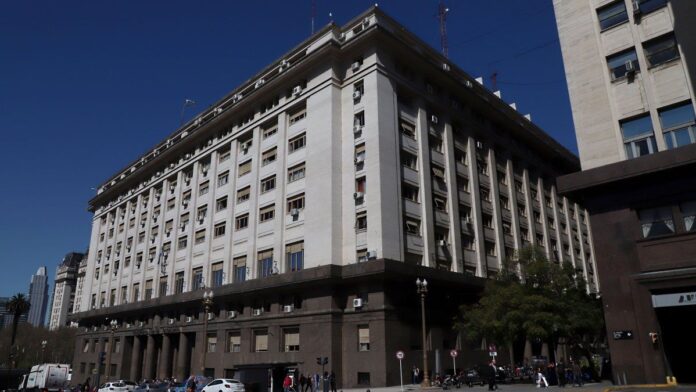 la-otra-cara-del-superavit-fiscal:-mientras-nacion-sostiene-el-equilibrio,-las-provincias-muestran-un-fuerte-deterioro