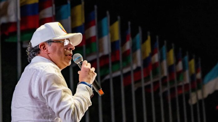 los-puntos-claves-del-discurso-del-presidente-gustavo-petro-durante-su-acto-de-rendicion-de-cuentas-en-cali:-salud,-educacion-y-denuncias