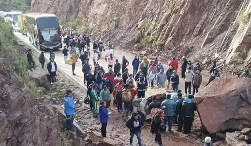 transportistas-denuncian-ataques-en-ruta-cochabamba-oruro