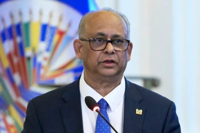 secretario-general-de-la-oea-exhorta-a-las-instituciones-electorales-peruanas-a-concluir-el-proceso-lo-antes-posible