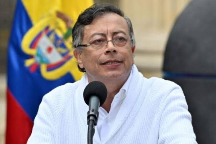 petro-denuncia-presuntas-irregularidades-en-las-elecciones-de-colombia:-“aun-no-se-puede-saber-quien-es-el-presidente”