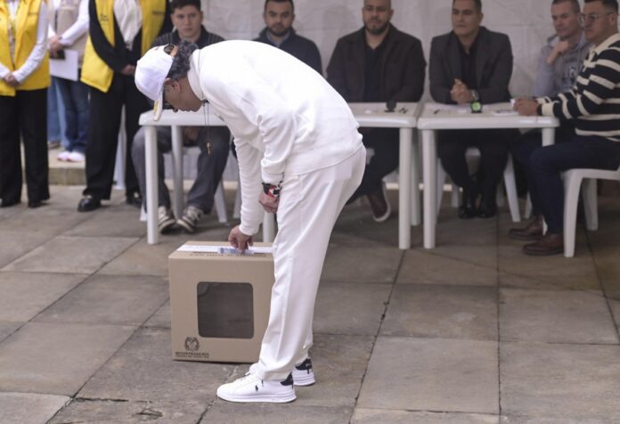 petro-voto-por-ultima-vez-como-presidente-de-colombia-y-asevero-que-entregara-el-poder-sin-problemas
