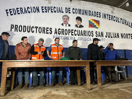 gobierno-de-bolivia-logro-acuerdo-con-manifestantes-en-santa-cruz-en-medio-de-estado-de-excepcion