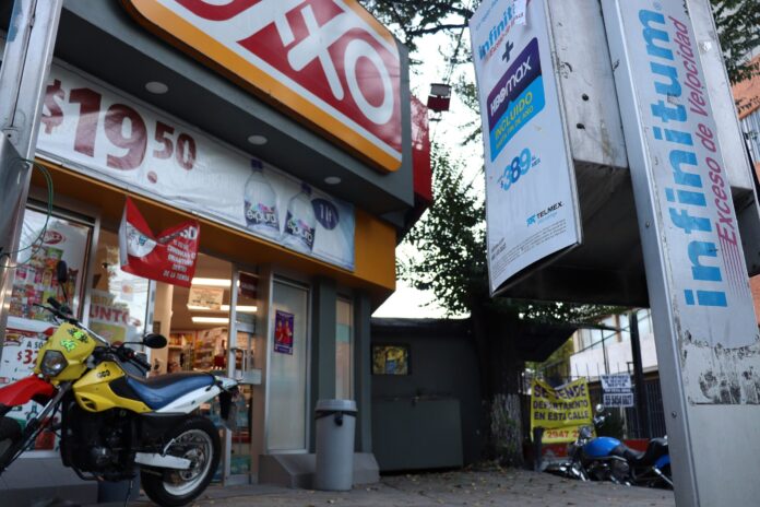oxxo,-la-cadena-de-conveniencia-mas-grande-de-mexico,-apuesta-a-que-puede-convertirse-en-un-importante-prestamista