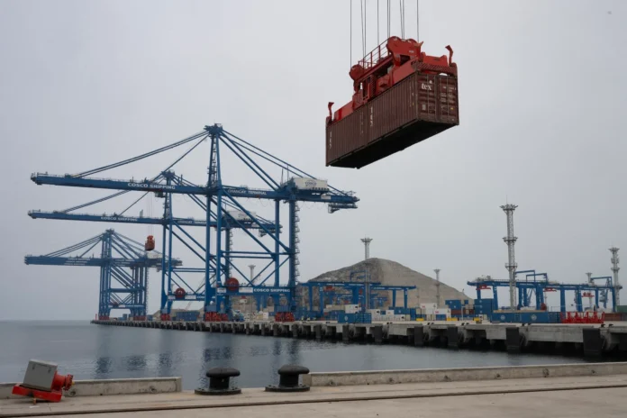 corte-peruana-respalda-al-estado-en-disputa-por-puerto-chino-de-chancay