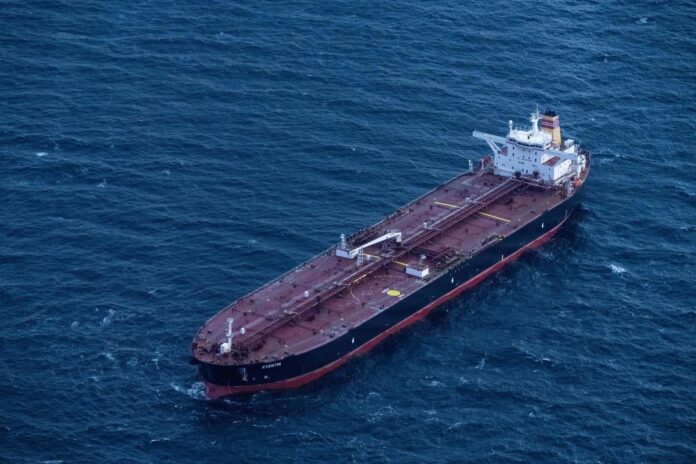 transparencia-venezuela-expone-mecanismos-que-implemento-el-chavismo-para-comercializar-petroleo-sancionado