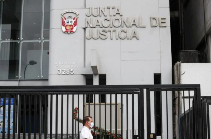 jnj-rechaza-tachas-presentadas-contra-los-dos-postulantes-para-la-jefatura-de-la-onpe