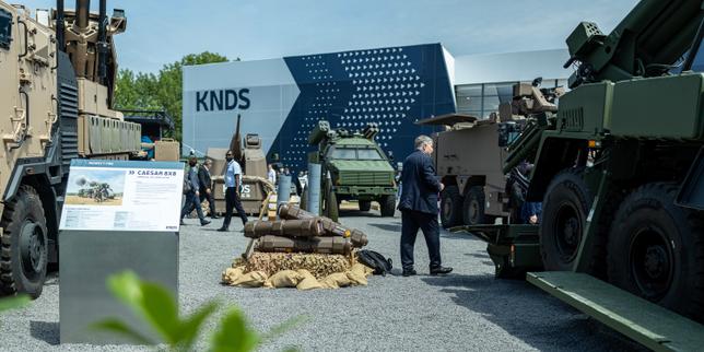 defensa:-las-modalidades-de-la-puesta-en-bolsa-de-knds-reflejan-el-equilibrio-estrategico-entre-francia-y-alemania