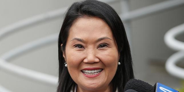 au-perou,-keiko-fujimori,-la-candidata-de-derecho,-en-passe-d’etre-elue-presidente