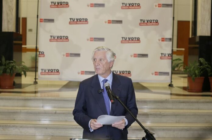 roberto-sanchez-y-juntos-por-el-peru-ahora-presentan-mocion-que-plantea-interpelar-al-canciller-en-el-congreso