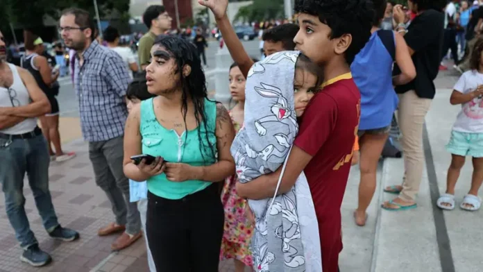 “pidan-ayuda.-estamos-aqui”:-los-primeros-testimonios-tras-el-terremoto-de-magnitud-7,2-y-su-potente-replica-en-venezuela