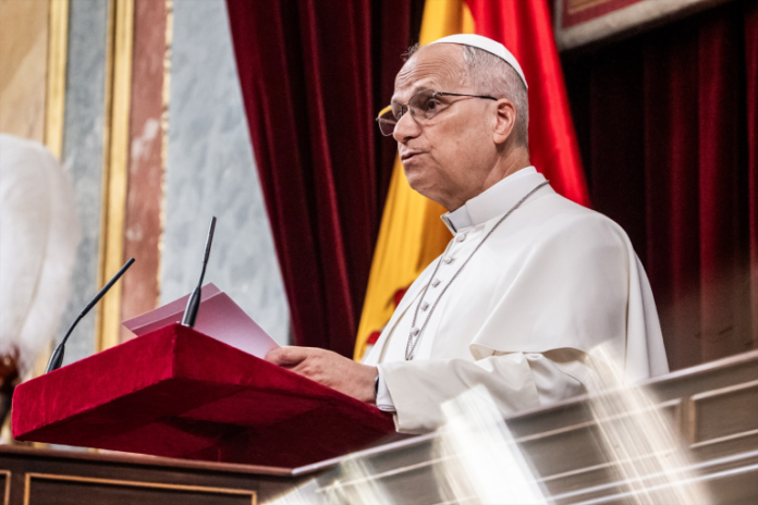el-papa-leon-xiv-envia-una-primera-ayuda-de-100.000-euros-a-venezuela