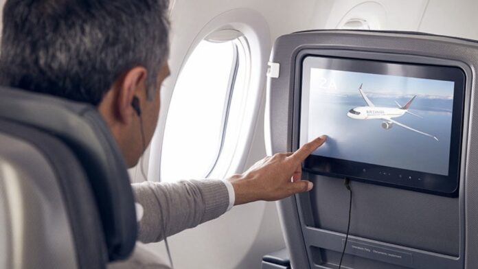 el-piloto-sufrio-una-emergencia-en-pleno-vuelo-y-los-pasajeros-tomaron-una-decision-inedita.