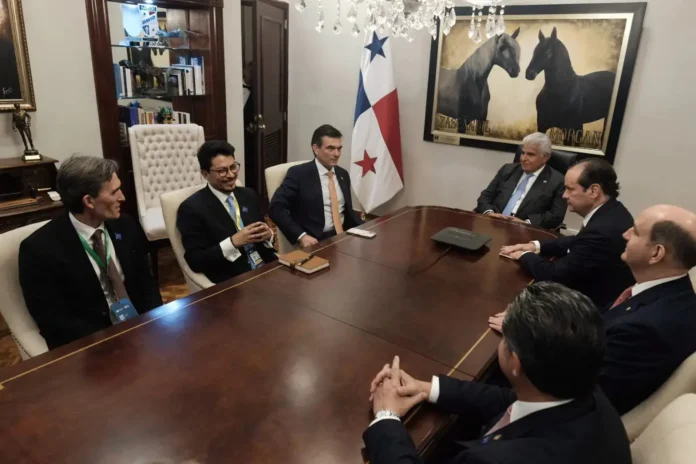 bolivia-y-panama-suscriben-un-memorando-para-fortalecer-la-cooperacion