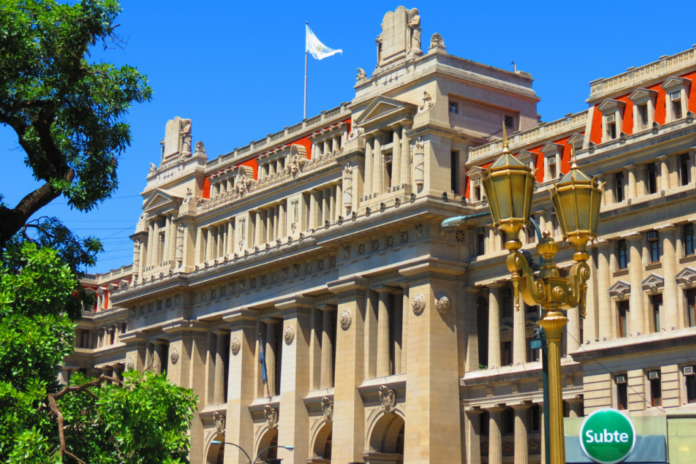 supreme-court-upholds-ruling-mandating-university-funding-law-be-implemented
