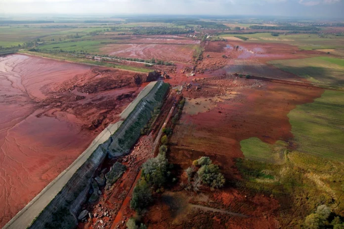una-planta-brasilena-pretende-convertir-el-lodo-rojo-de-la-mineria-en-hierro-verde