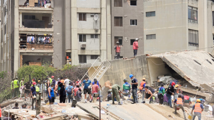 el-dia-despues-del-terremoto:-la-solidaridad-vecinal-sostiene-la-esperanza-en-medio-de-la-tragedia