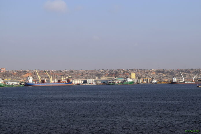 angola-pone-a-la-venta-sus-gigantes-estatales-para-romper-con-el-habito-petrolero