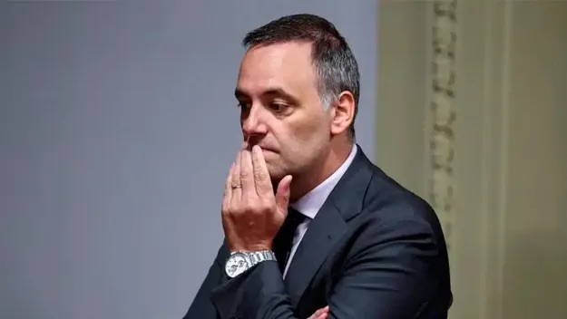 ultimo-momento:-javier-milei-desplazo-a-manuel-adorni-y-hay-nuevo-jefe-de-gabinete