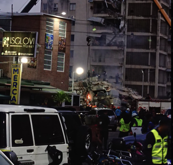 suspenden-labores-en-el-edificio-san-judas-tadeo-de-el-paraiso-por-incendio