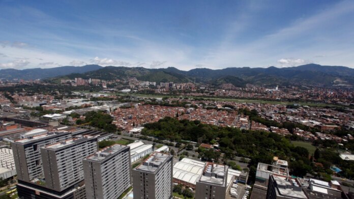 arriendos-por-las-nubes:-los-datos-que-demuestran-por-que-medellin-se-volvio-impagable-para-sus-propios-habitantes
