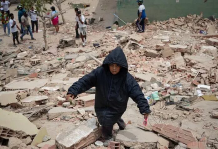aseguran-que-ningun-nino-adolescente-o-rescatado-tras-los-terremotos-fue-entregado-a-desconocidos