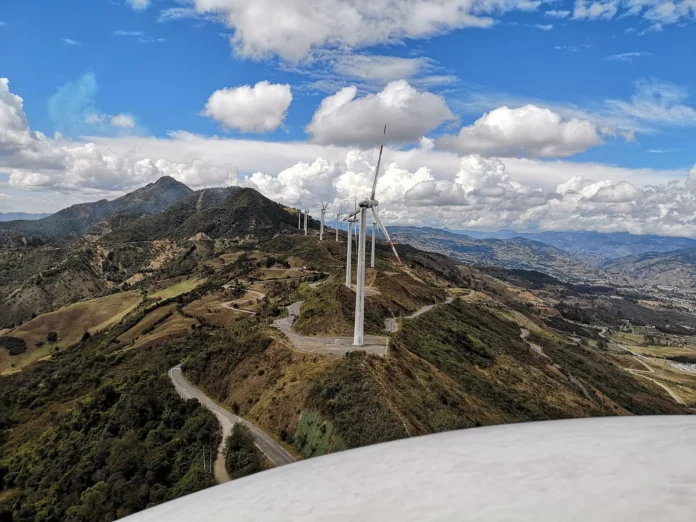el-parque-eolico-mas-grande-de-ecuador-busca-un-salvavidas-de-$104-millones