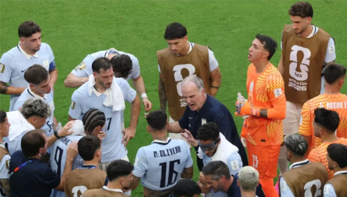 bielsa-acuso-a-referentes-de-uruguay-de-dejarlo-solo