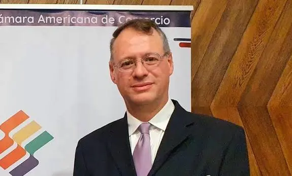 dunn-dice-que-el-cambio-flexible-devaluo-en-40%-al-boliviano:-gobierno-“le-roba-a-los-ciudadanos”