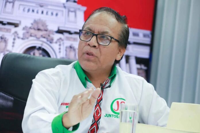 roberto-sanchez-admite-la-derrota,-pero-insiste-en-su-narrativa:-“creemos-que,-de-manera-irregular,-nos-han-vencido”