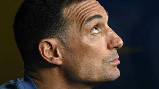 lionel-scaloni-llega-al-siglo-de-partidos-con-argentina-mientras-la-afa-contempla-un-nuevo-acuerdo