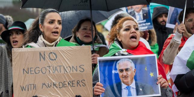 «-frente-a-la-violencia-de-la-republica-islamica-de-iran,-la-sociedad-civil-ha-desarrollado-una-resistencia-profunda-»