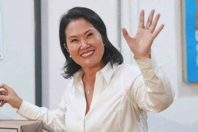 keiko-fujimori-sostiene-reuniones-en-su-local-de-campana