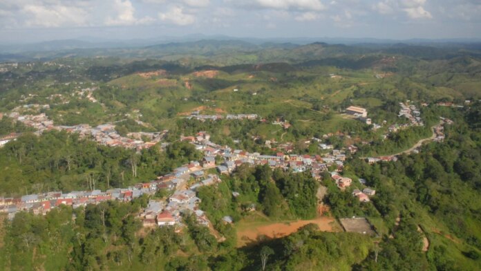 otra-poblacion-de-antioquia-desplazada-producto-de-enfrentamientos-entre-las-disidencias-y-el-‘clan-del-golfo’:-83-familias-salieron-de-su-hogar
