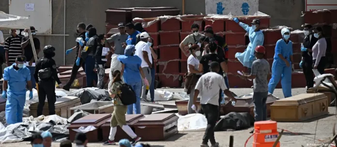 familiares-de-las-victimas-del-terremoto-denuncian-dificultades-en-la-entrega-de-cadaveres-en-la-guaira